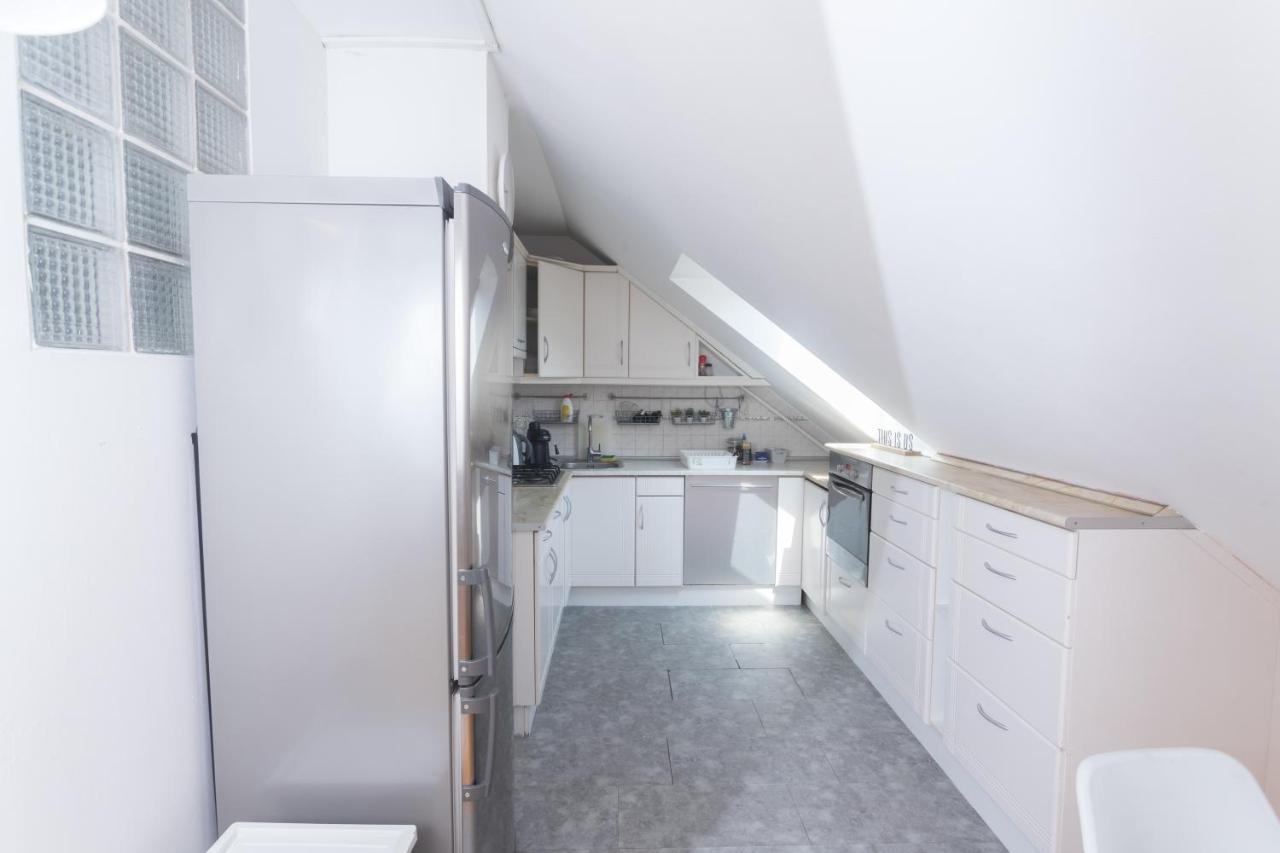 Hi-Bp Garden City Batsanyi Apartment 3 Rooms, Apartment Upstairs Near The City Train With Free Parking Будапеща Екстериор снимка
