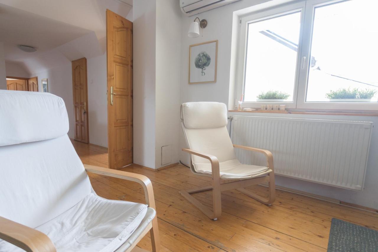 Hi-Bp Garden City Batsanyi Apartment 3 Rooms, Apartment Upstairs Near The City Train With Free Parking Будапеща Екстериор снимка